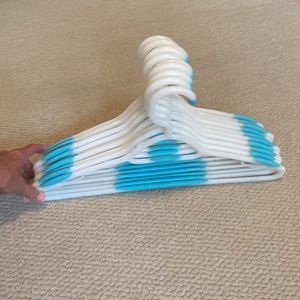 Container Store Brand hangers.Set of 10 Blue and white sure grip plastic no slip